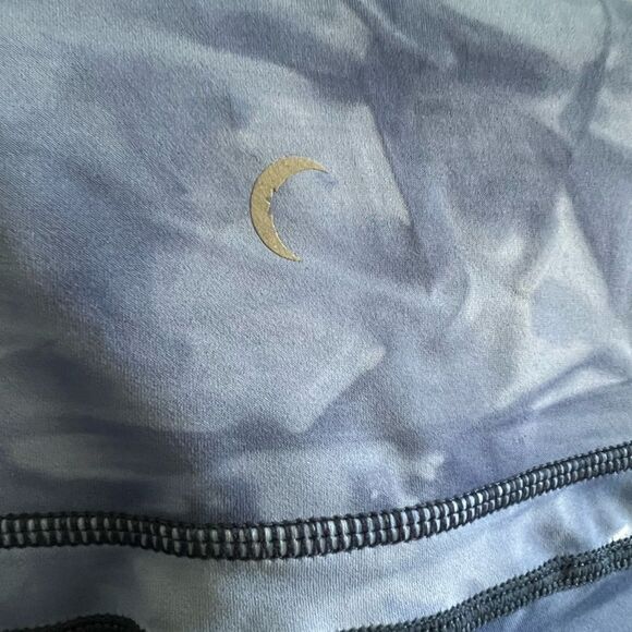 Zyia Hendrix Cropped Leggings - Picture 7 of 11